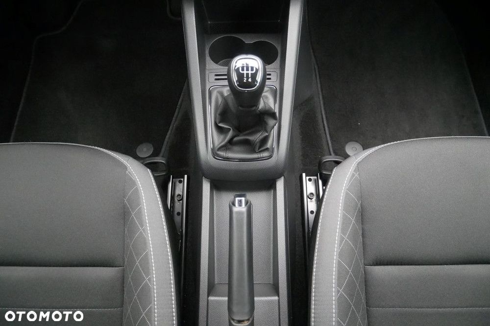 Skoda Fabia 1.0 TSI Ambition Plus - 11