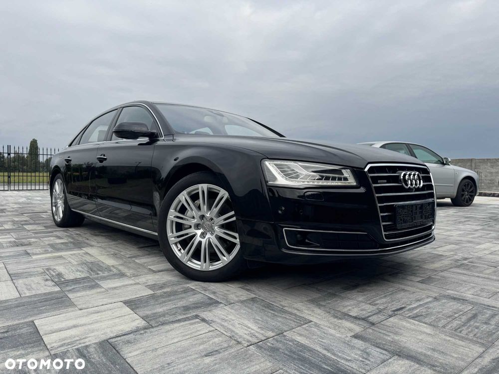 Audi A8 - 5