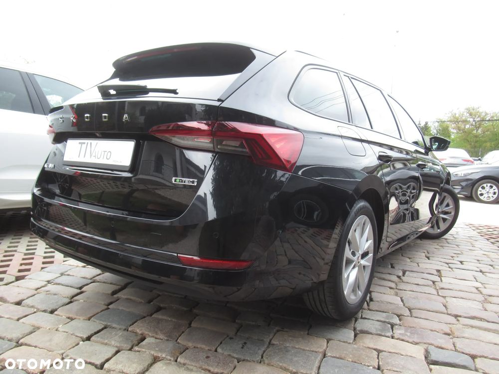 Skoda Octavia 1.5 TSI e-Tec Ambition DSG - 4