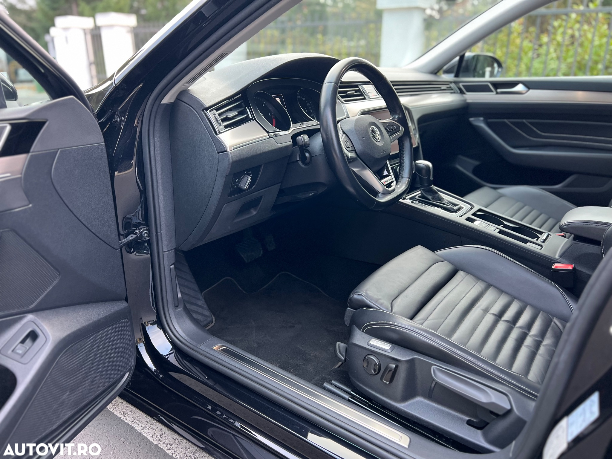 Volkswagen Passat 2.0 BiTDI DSG 4Mot Highline - 8