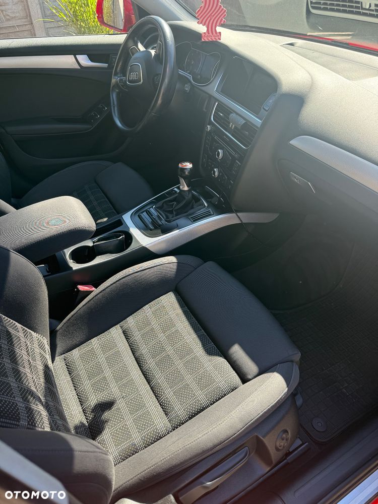 Audi A4 Avant 2.0 TDI DPF Ambition - 13