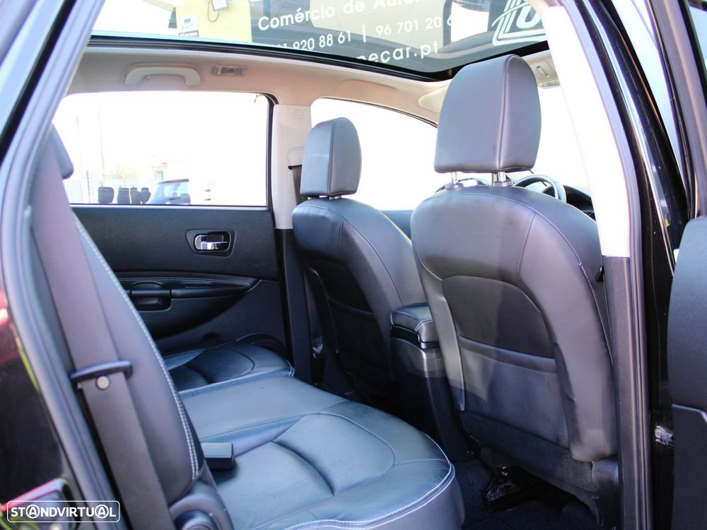 Nissan Qashqai +2 1.5 dCi Tekna Premium 18 - 53