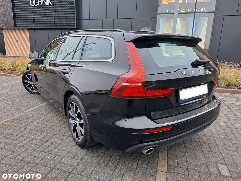 Volvo V60 D4 Momentum Pro - 9