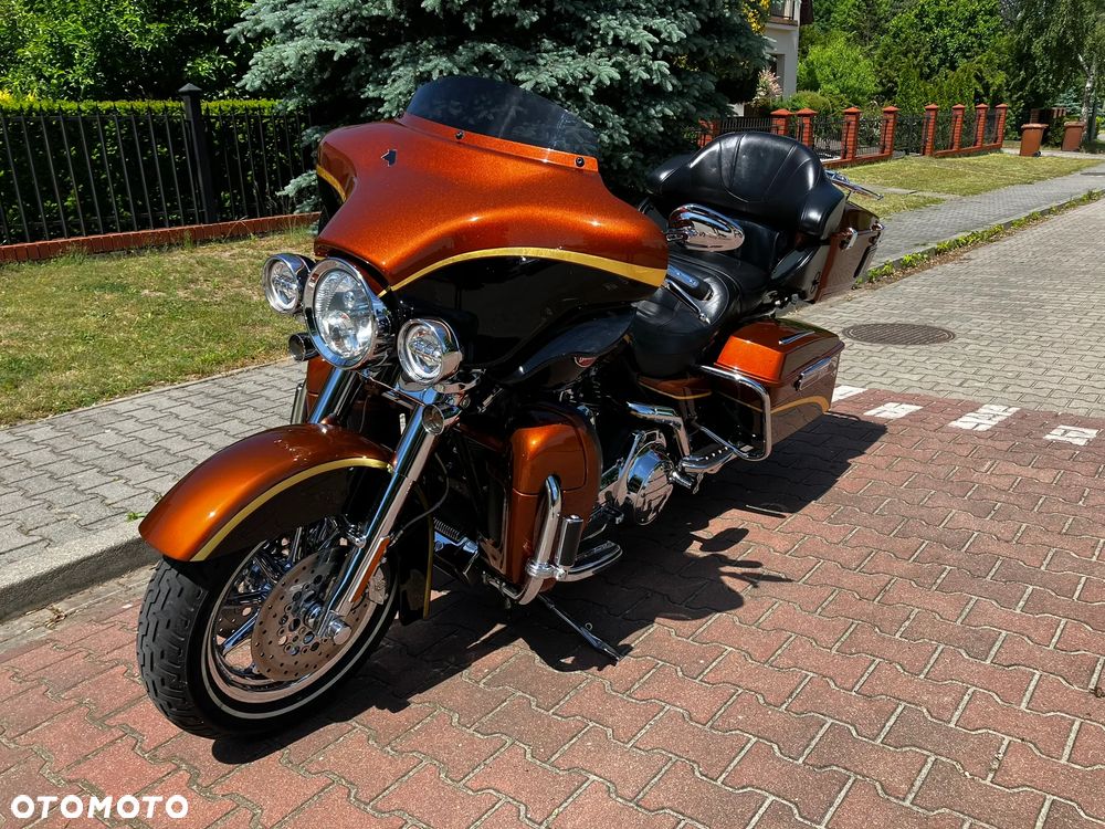 Harley-Davidson FLHTCU Ultra - 5
