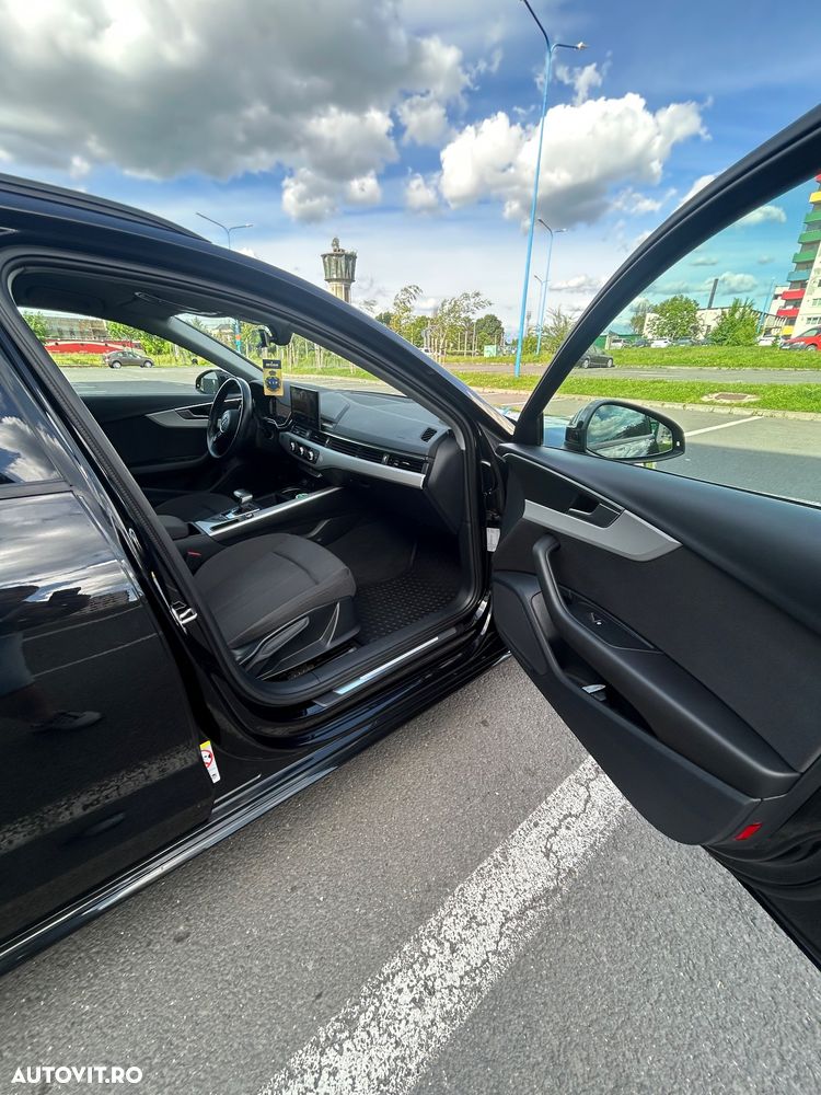 Audi A4 35 TDI S tronic S line - 12