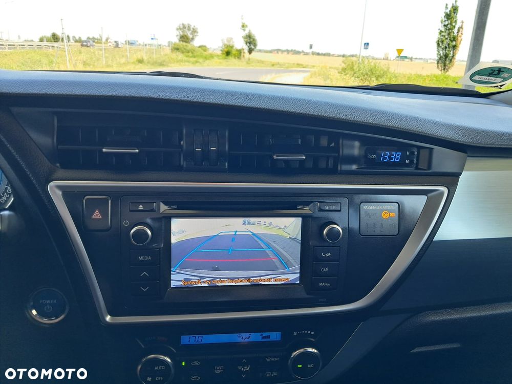 Toyota Auris - 21