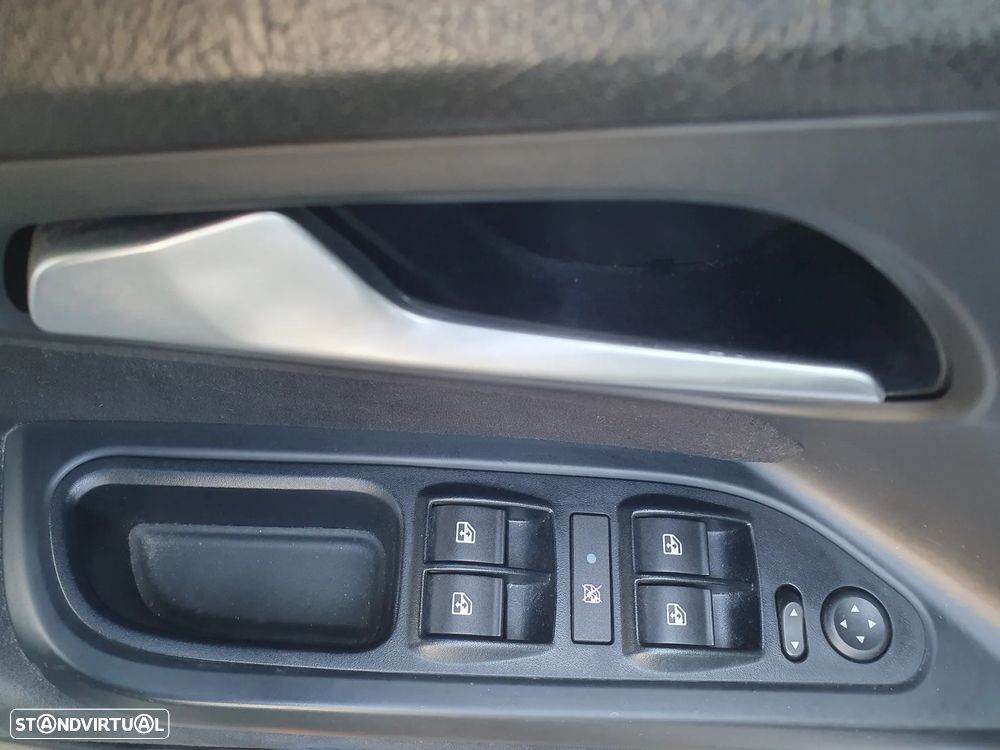 Fiat Tipo Station Wagon 1.6 M-Jet Lounge Tech J17 DCT - 41