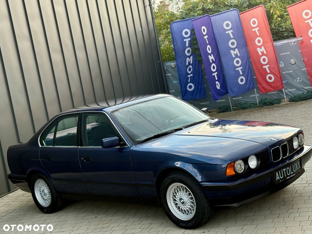 BMW Seria 5 520i - 27