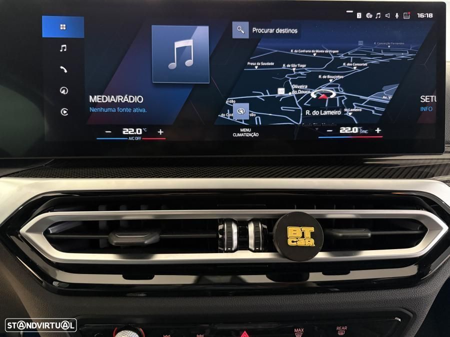 BMW M2 Auto - 27
