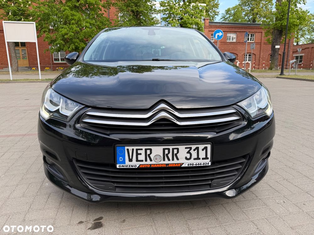 Citroën C4 e-HDi 115 Exclusive - 8
