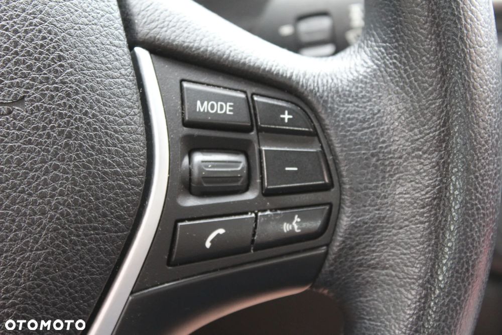 BMW Seria 3 320i Sport-Aut - 29