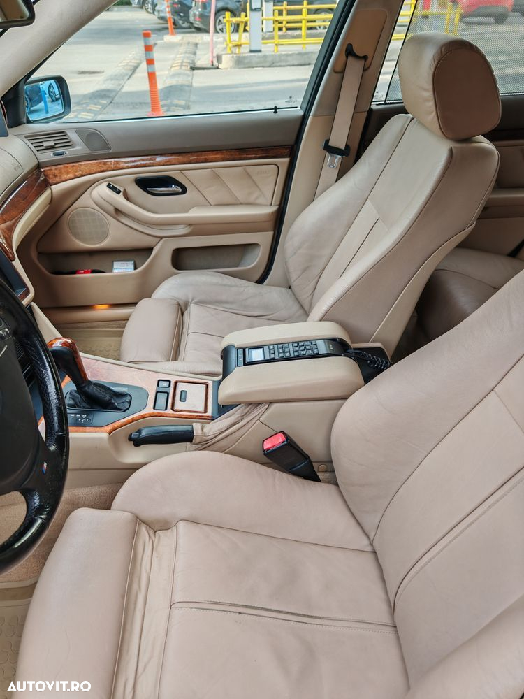 BMW Seria 5 - 11