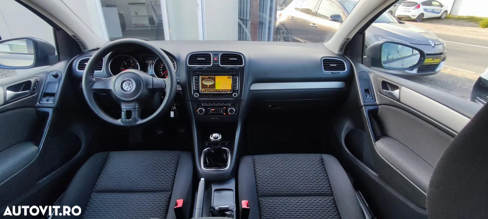 Volkswagen Golf 1.6 TDI BlueMotion Technology Comfortline - 7