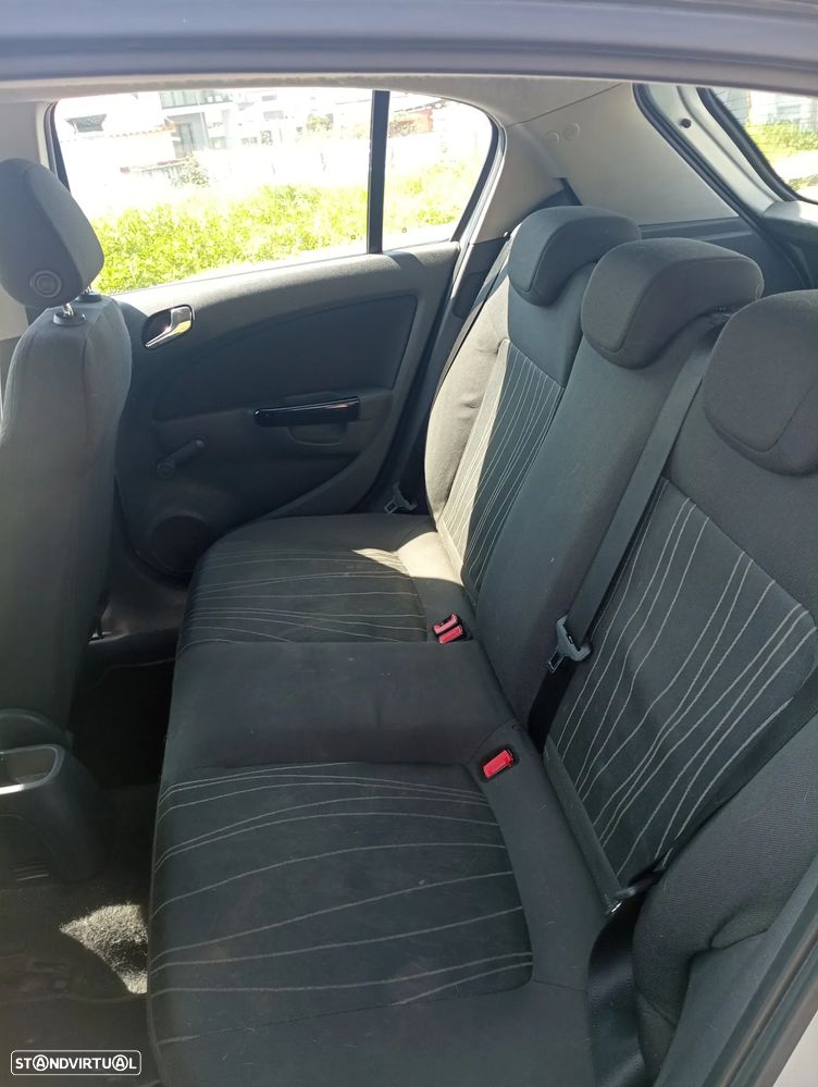 Opel Corsa 1.2 Enjoy - 8