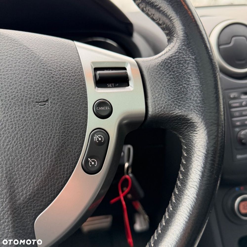 Nissan Qashqai - 27