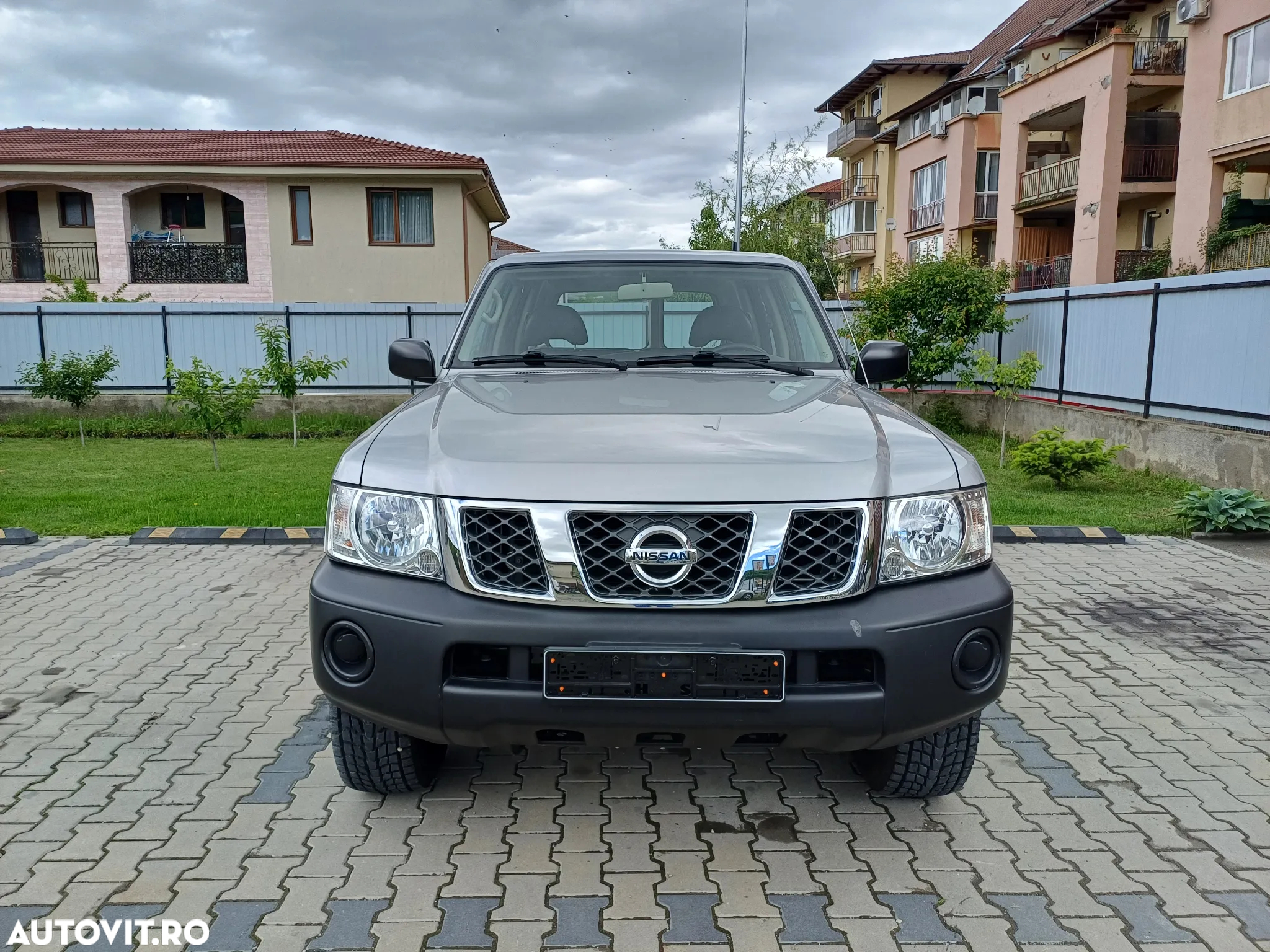 Nissan Patrol - 4
