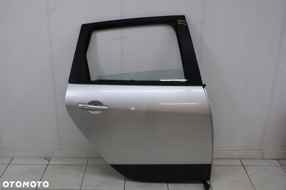 RENAULT MEGANE III 08R- DRZWI PRAWE TYLNE PRAWY TYŁ TED69 - 1