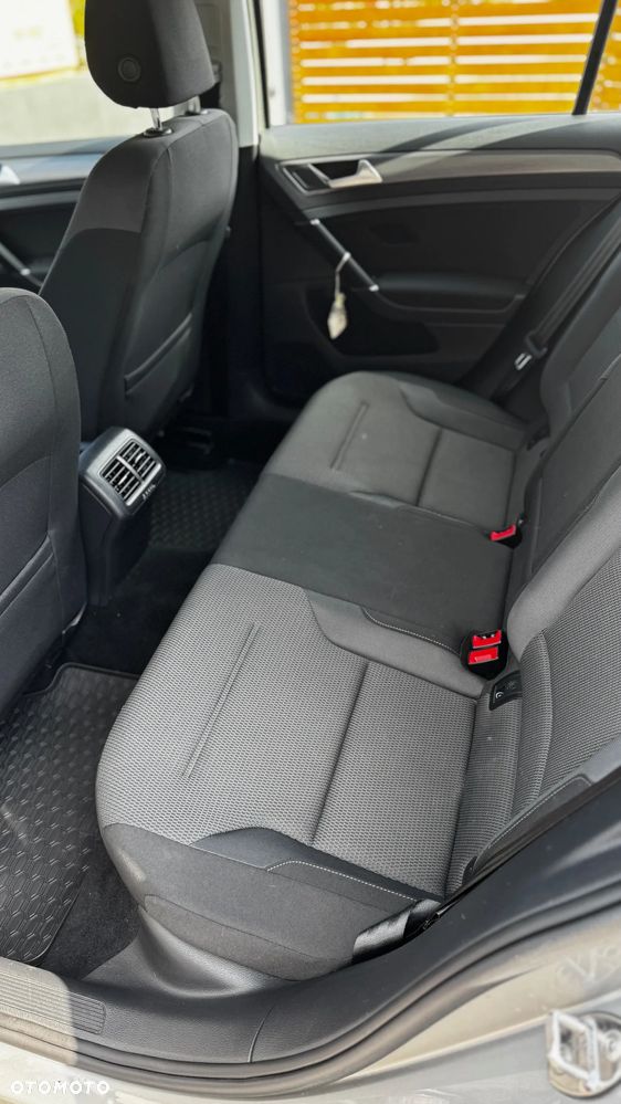 Volkswagen Golf 1.4 TSI BMT Comfortline - 8