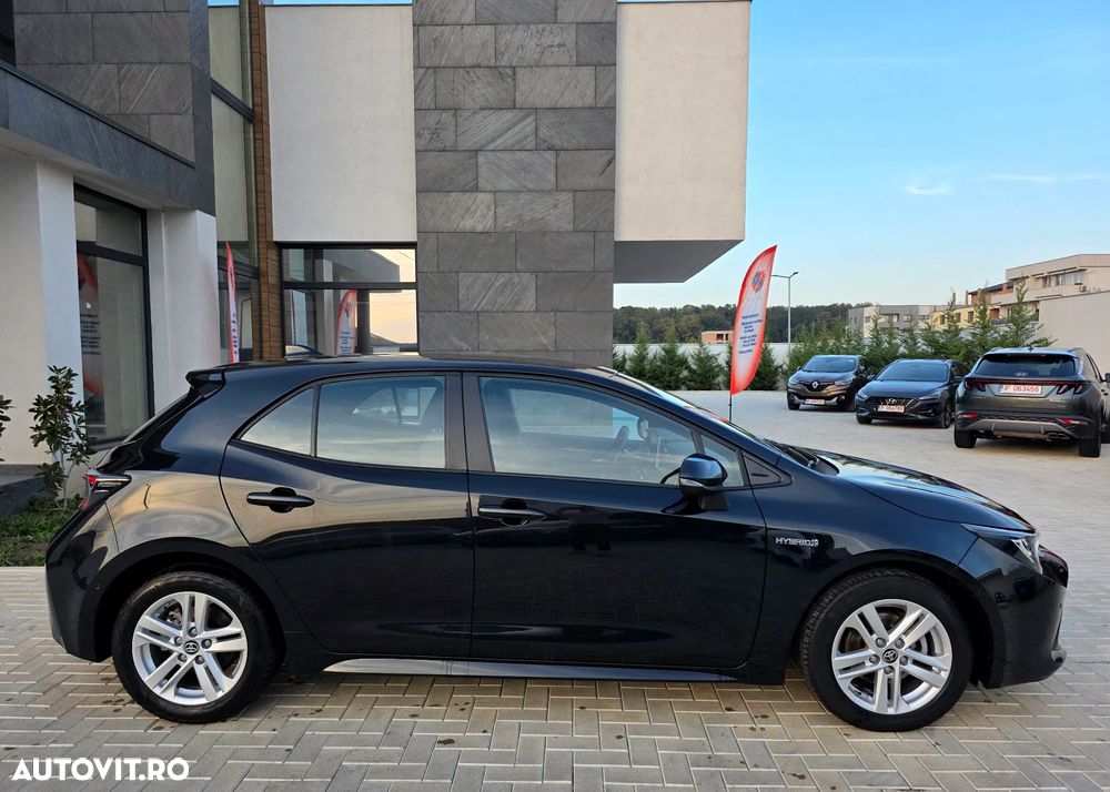 Toyota Corolla 1.8 HSD Business - 4