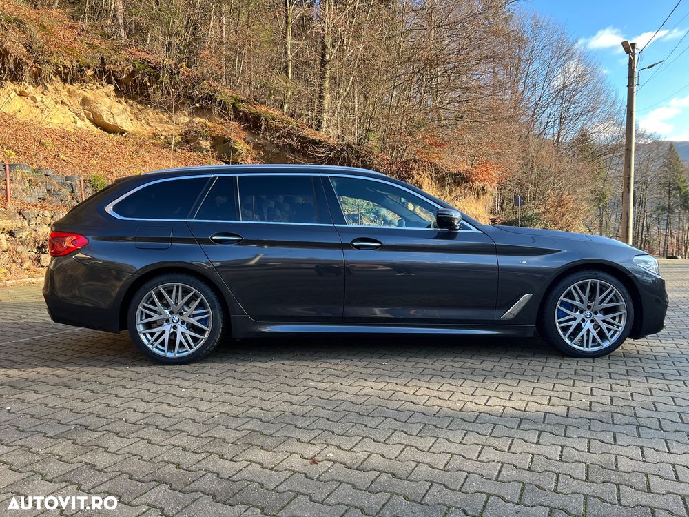 BMW Seria 5 520d Touring Aut. M Sport Edition - 4