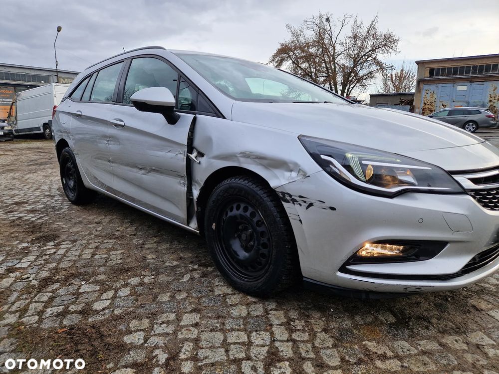 Opel Astra 1.6 D Automatik Start/Stop Edition - 2