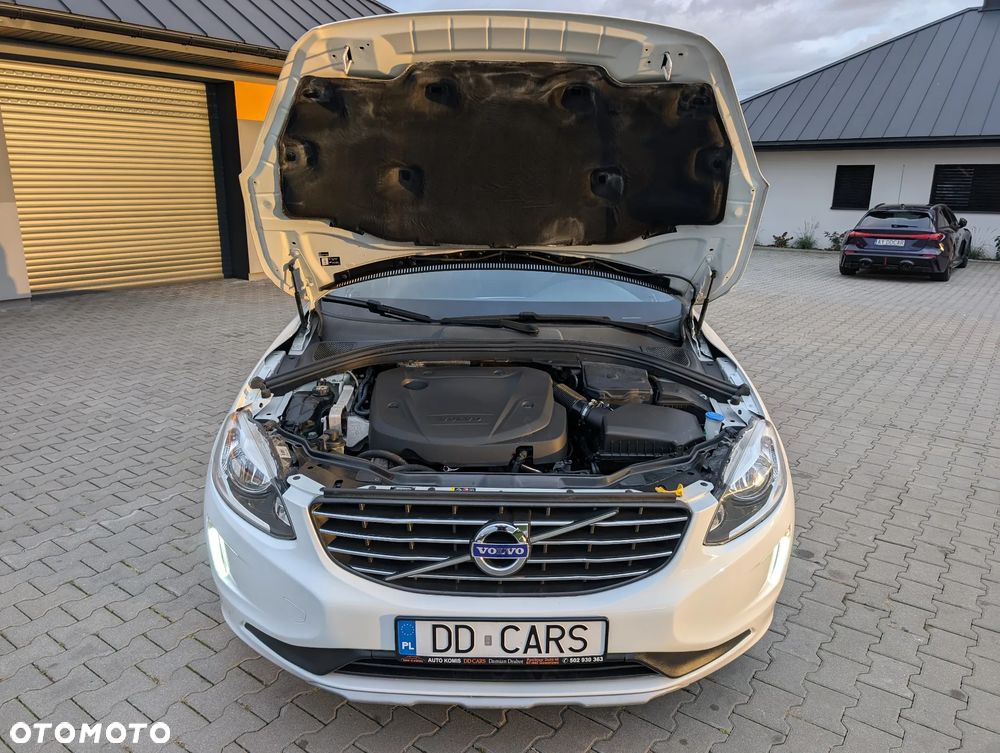 Volvo XC 60 D3 Momentum - 18