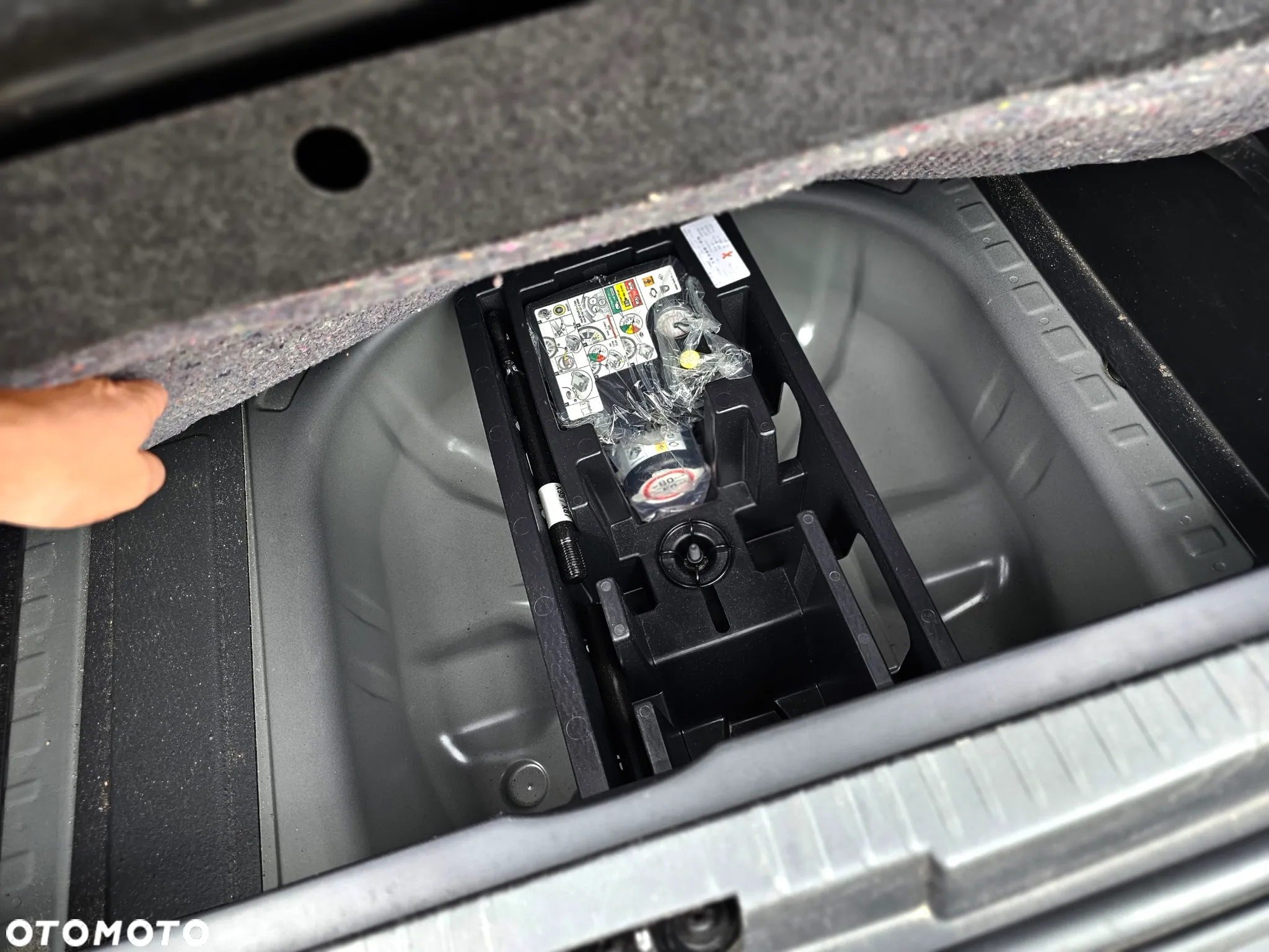 Renault Captur dCi 90 EDC Dynamique - 16