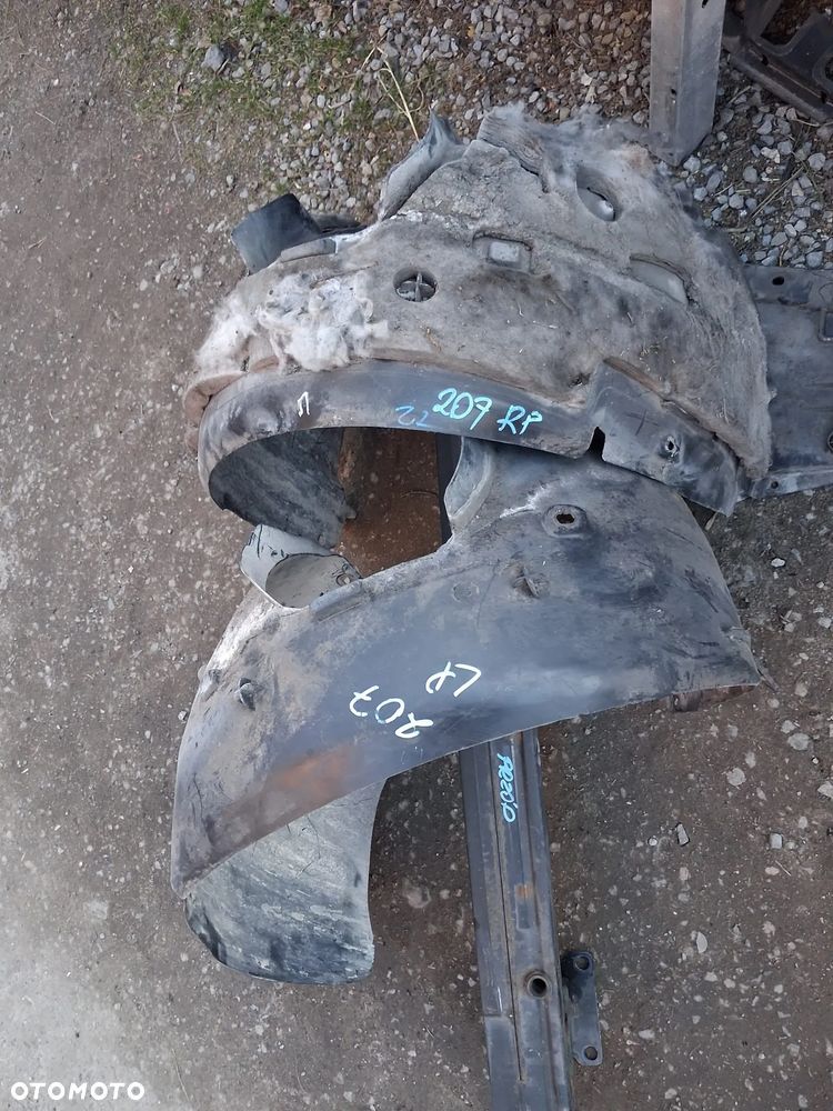 Nadkole PEUGEOT 207 lift prawe lewe przód 9672507680  OE - 1