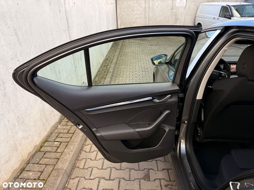 Skoda Octavia 1.5 TSI Drive Essence - 14