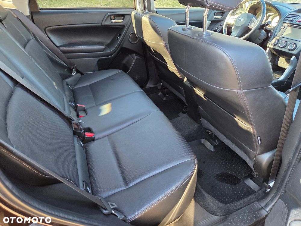 Subaru Forester 2.0XT Platinum Lineartronic EU6 - 8