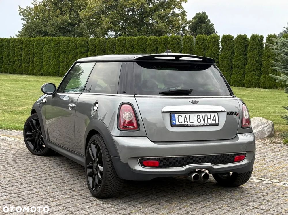 MINI Cooper S 50 Mayfair - 9