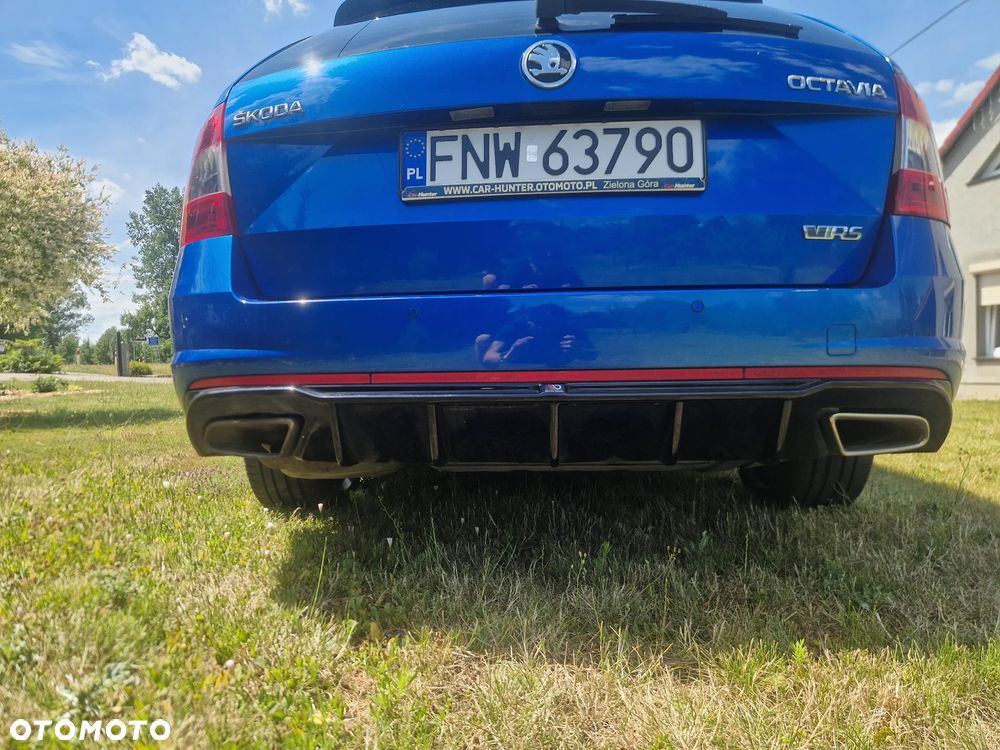 Skoda Octavia 2.0 TDI RS Challenge DSG - 10