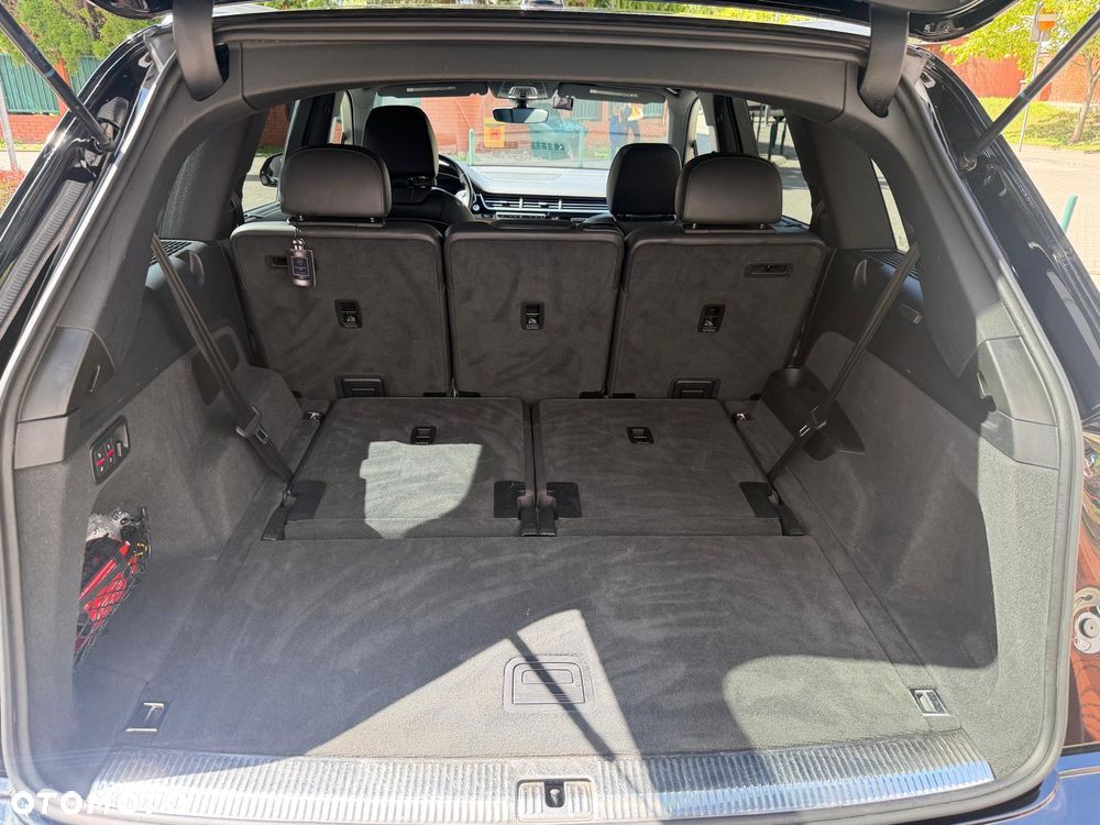 Audi Q7 3.0 TFSI Quattro Tiptronic - 25