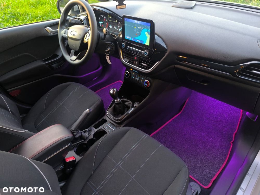 Ford Fiesta - 13