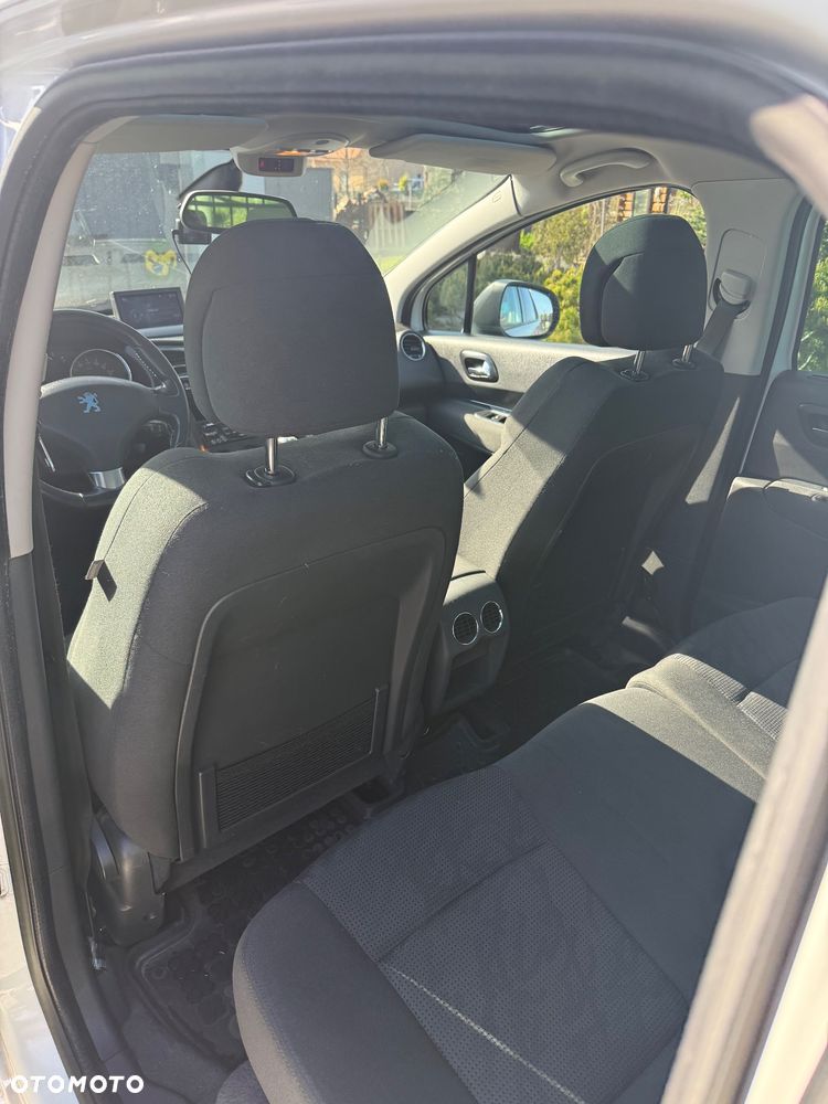 Peugeot 3008 HDi FAP 150 Platinum - 13