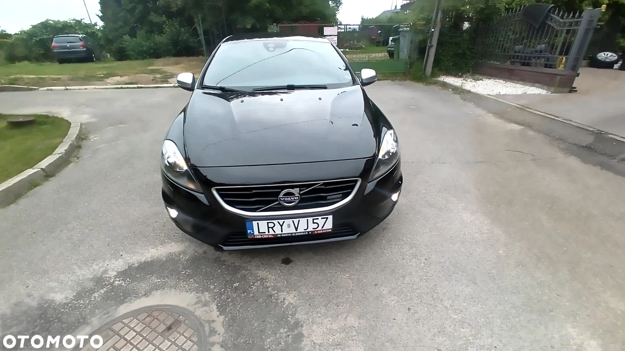 Volvo V40 D2 R-Design - 24