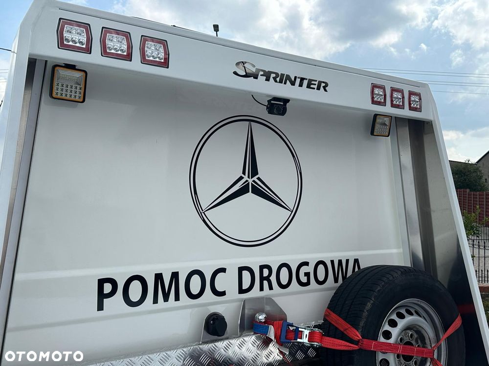 Mercedes-Benz SPRINTER - 15