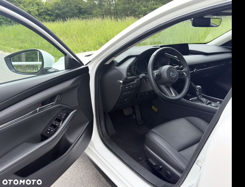 Mazda 3 - 7