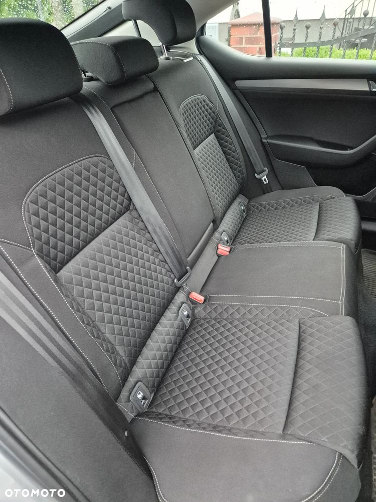 Skoda Superb 2.0 TDI Ambition - 17