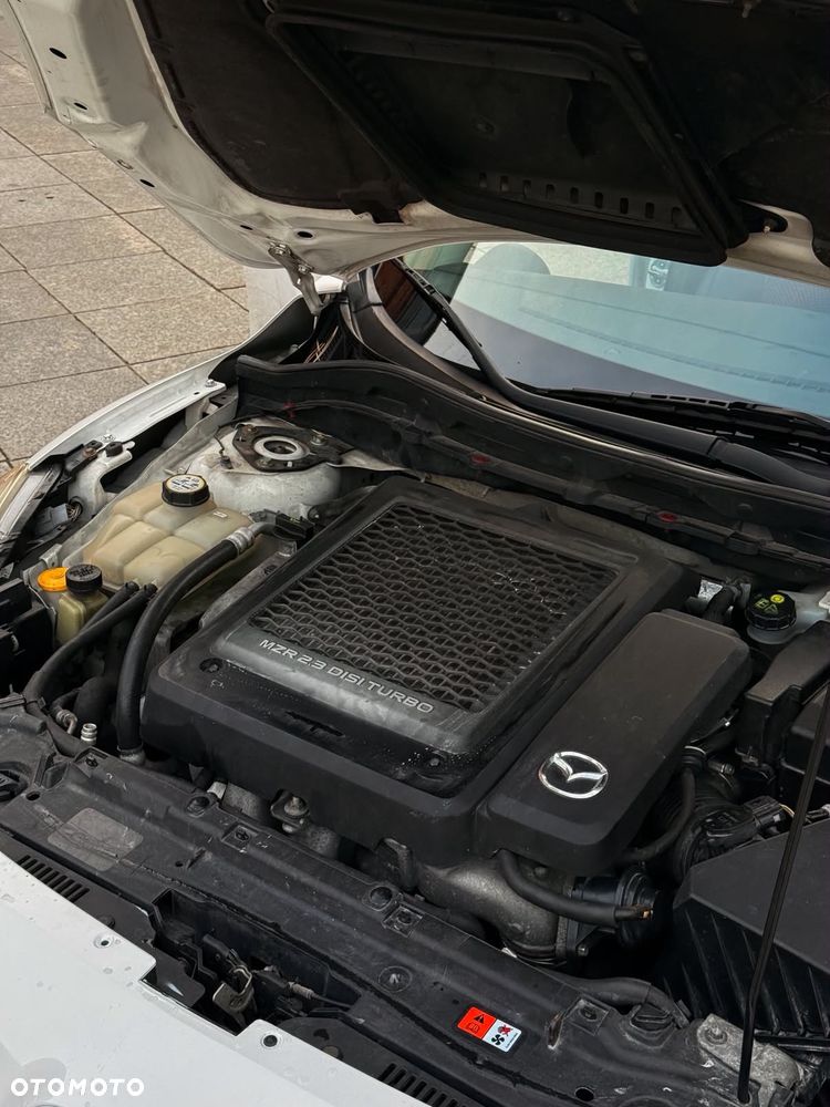 Mazda 3 MPS 2.3 Turbo - 12