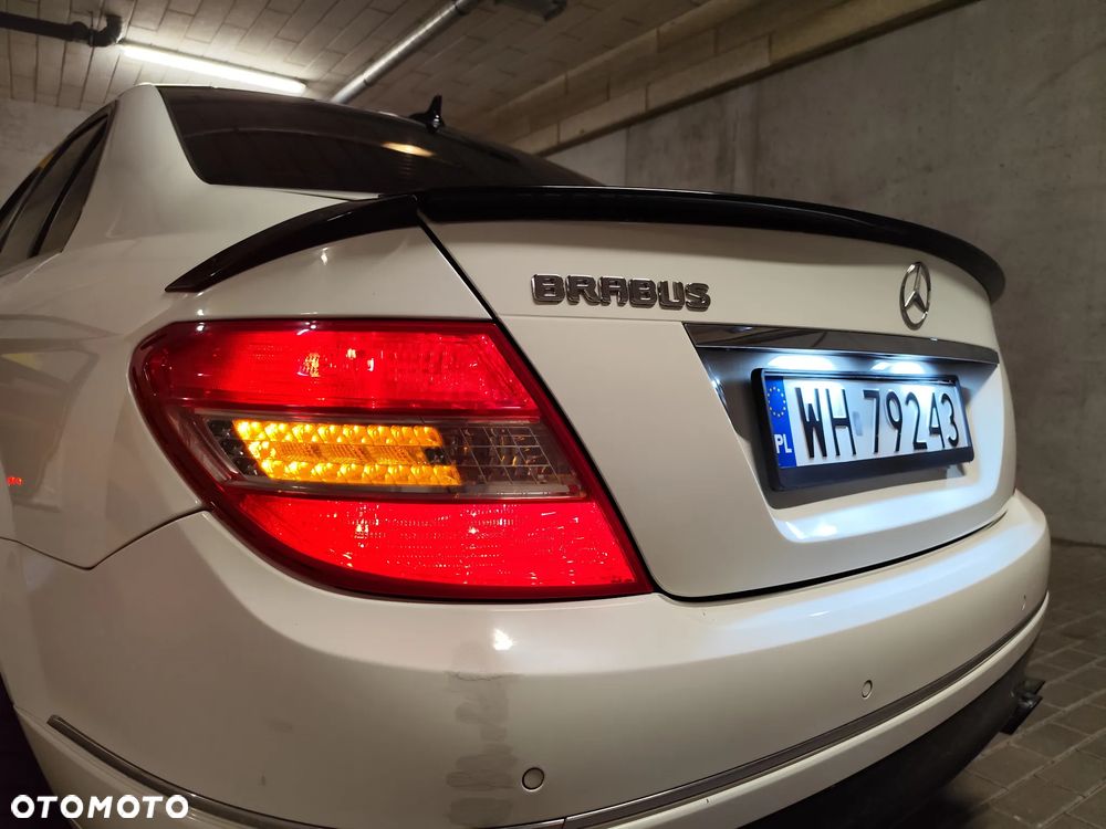 Mercedes-Benz Klasa C 220 CDI DPF Automatik Avantgarde - 11