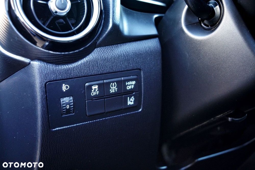 Mazda 2 SKYACTIV-G 90 Exclusive-Line - 9