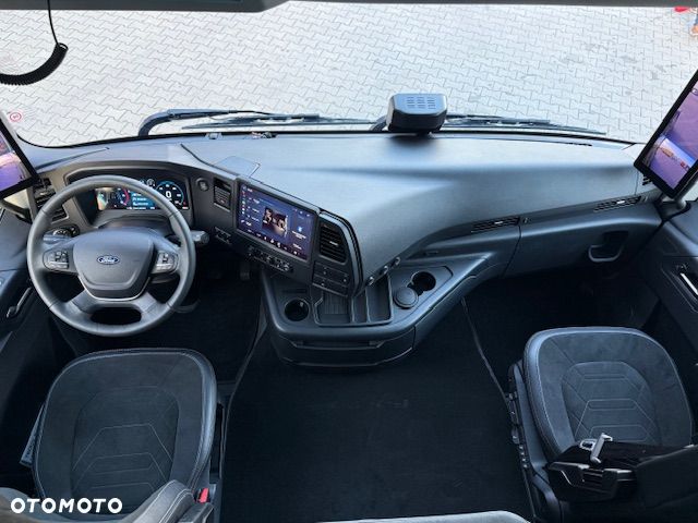 Ford F-MAX 510 KM Gen 2 Kamery Poduszki LED - 23