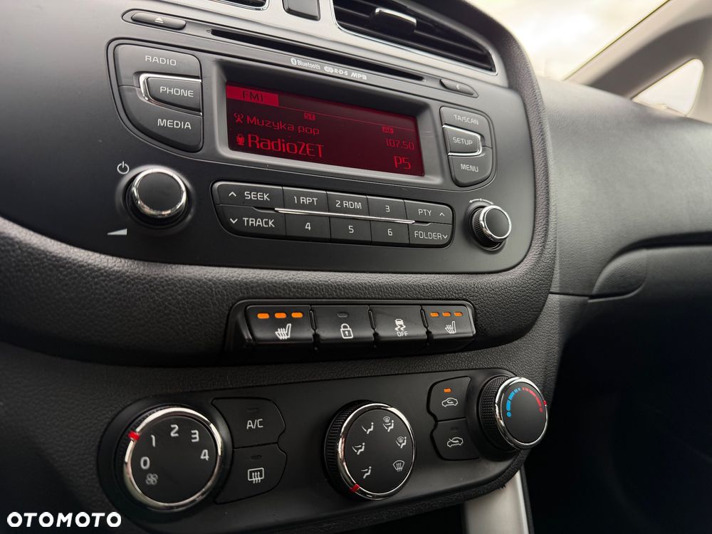 Kia Ceed 1.4 Business Line - 18