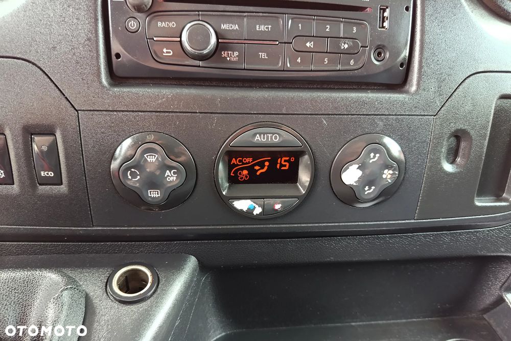Renault Master III L2H2 - 27
