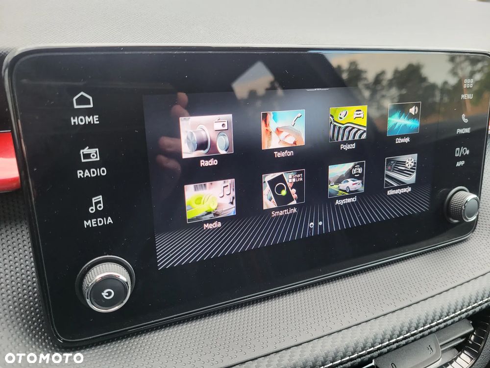 Skoda Fabia 1.0 TSI Monte Carlo - 27