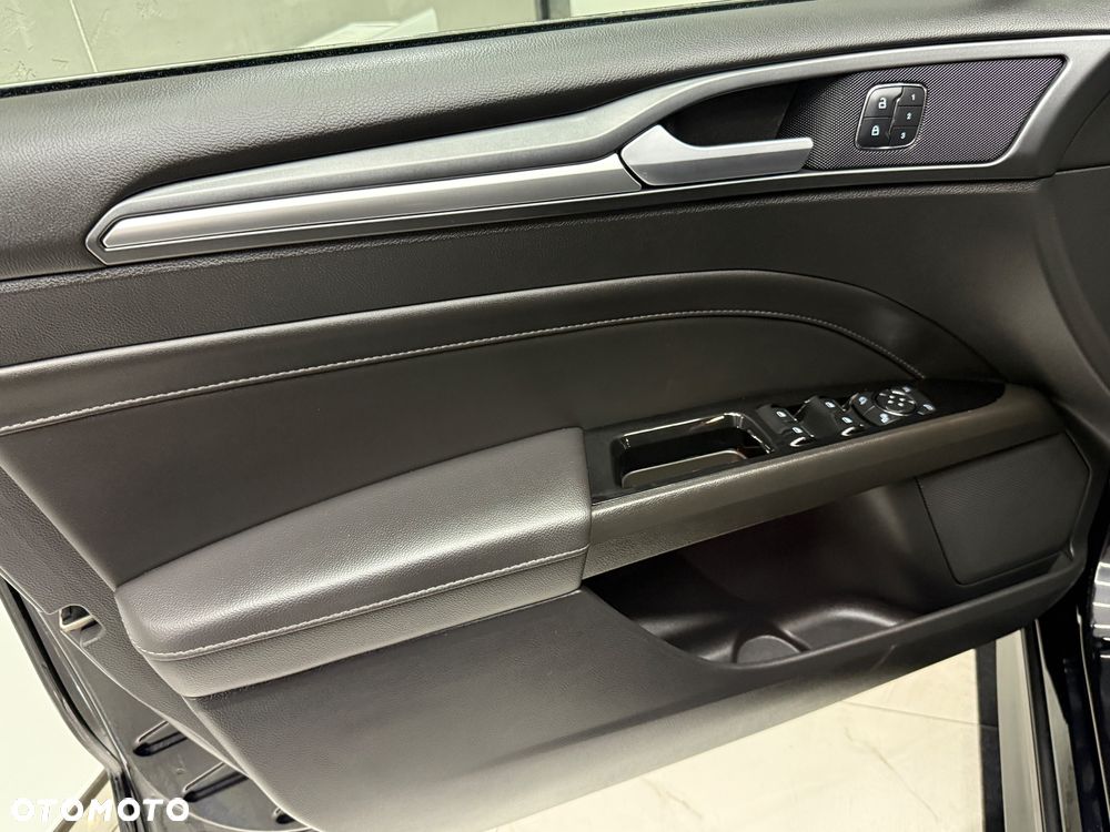 Ford Mondeo 2.0 TDCi STart-Stopp PowerShift-Aut ST-Line - 12