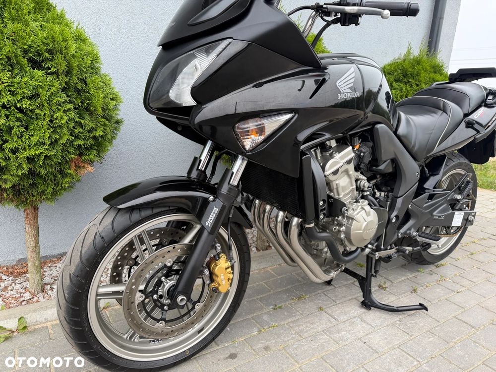 Honda CBF - 38