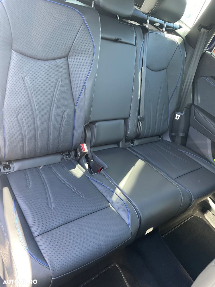 Volkswagen Tayron 1.5 TSI DSG PHEV R-Line - 22