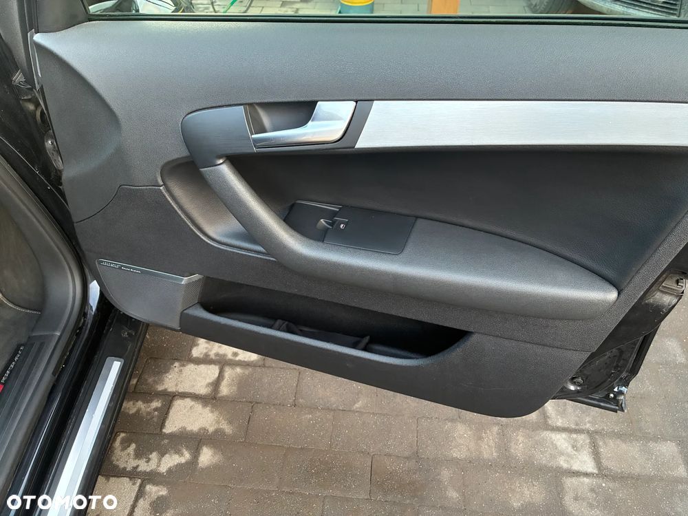 Audi A3 Sportback 1.4 TFSI S Line Sportpaket plus - 18
